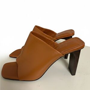 Mango Brown Women's Mules